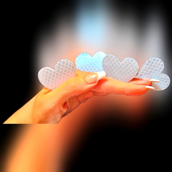 Set of 4 pcs Heart-shaped Reflective Stickers "White " NWT ❤️❤️❤️ - Picture 1 of 3